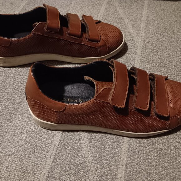 To Boot New York Adam Derrick size 8.5 with velcro straps gently used. - Picture 3 of 8
